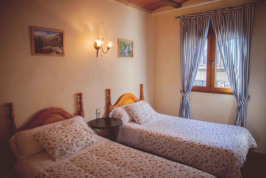 La Vall de Silvestre Mas de Barberáns Esterno foto